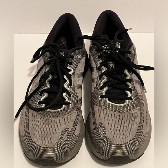 ASICS Shoes Mens 14 Gel Nimbus 21
Platinum Running Sneakers - Picture 6 of 16